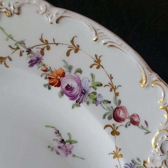 Antique Meissen Plate Courting Couple Romantic Scene Floral Design 8.75" - Picture 3 of 10
